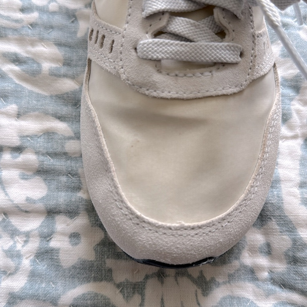 New Balance beige and teal Sneakers - Picture 5 of 5